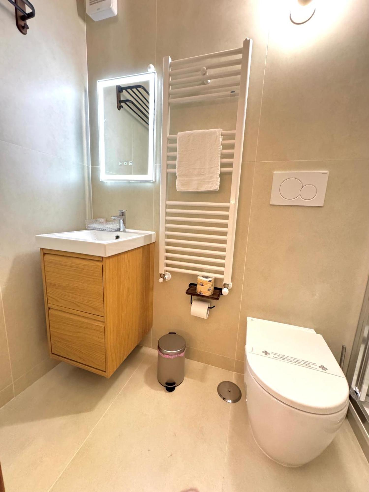 May Home Guest House Rom Exterior foto